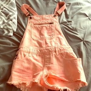 Guess jean short overralls